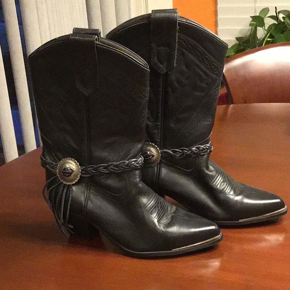 Black leather cowgirl boots by Oak Tree Farms